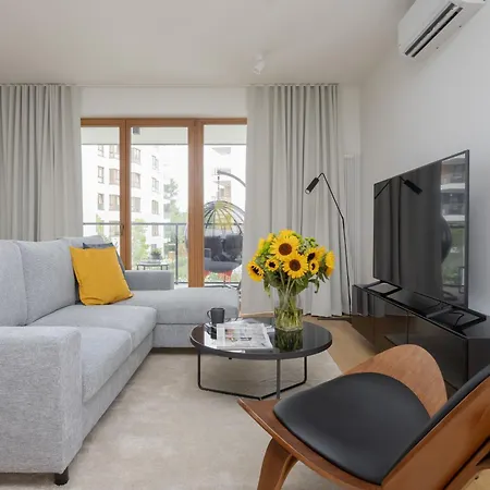 Wola Apartments Ludwiki With Parking And Terrace By Renters Prestige Warsaw Exterior photo