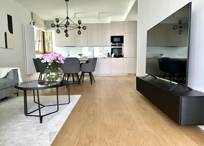 Wola Apartments Ludwiki With Parking And Terrace By Renters Prestige