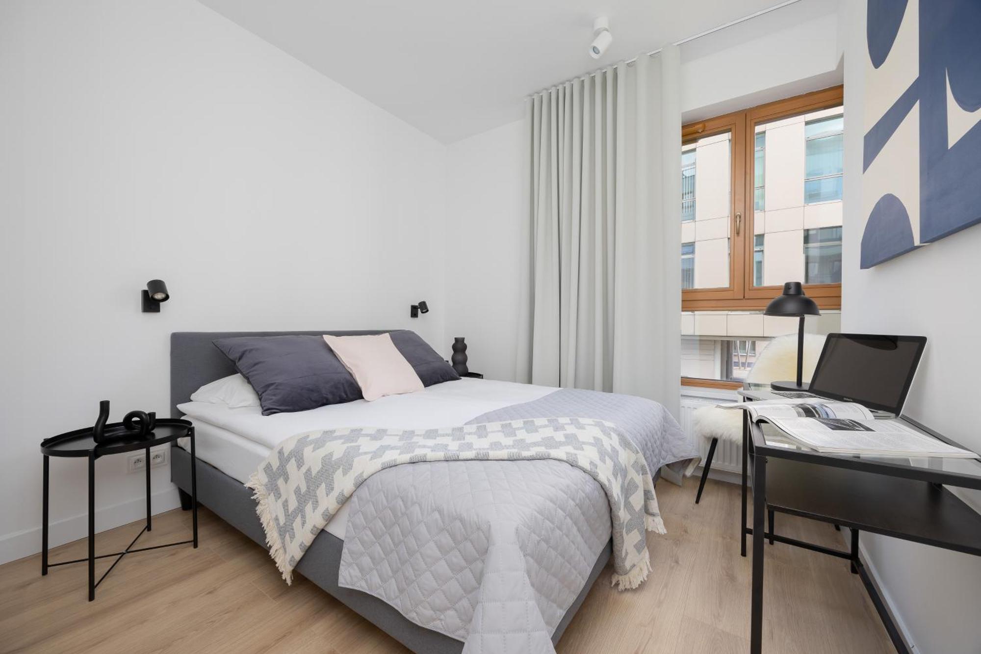 Wola Ludwiki With Parking And Terrace By Renters Prestige Apartment Warschau